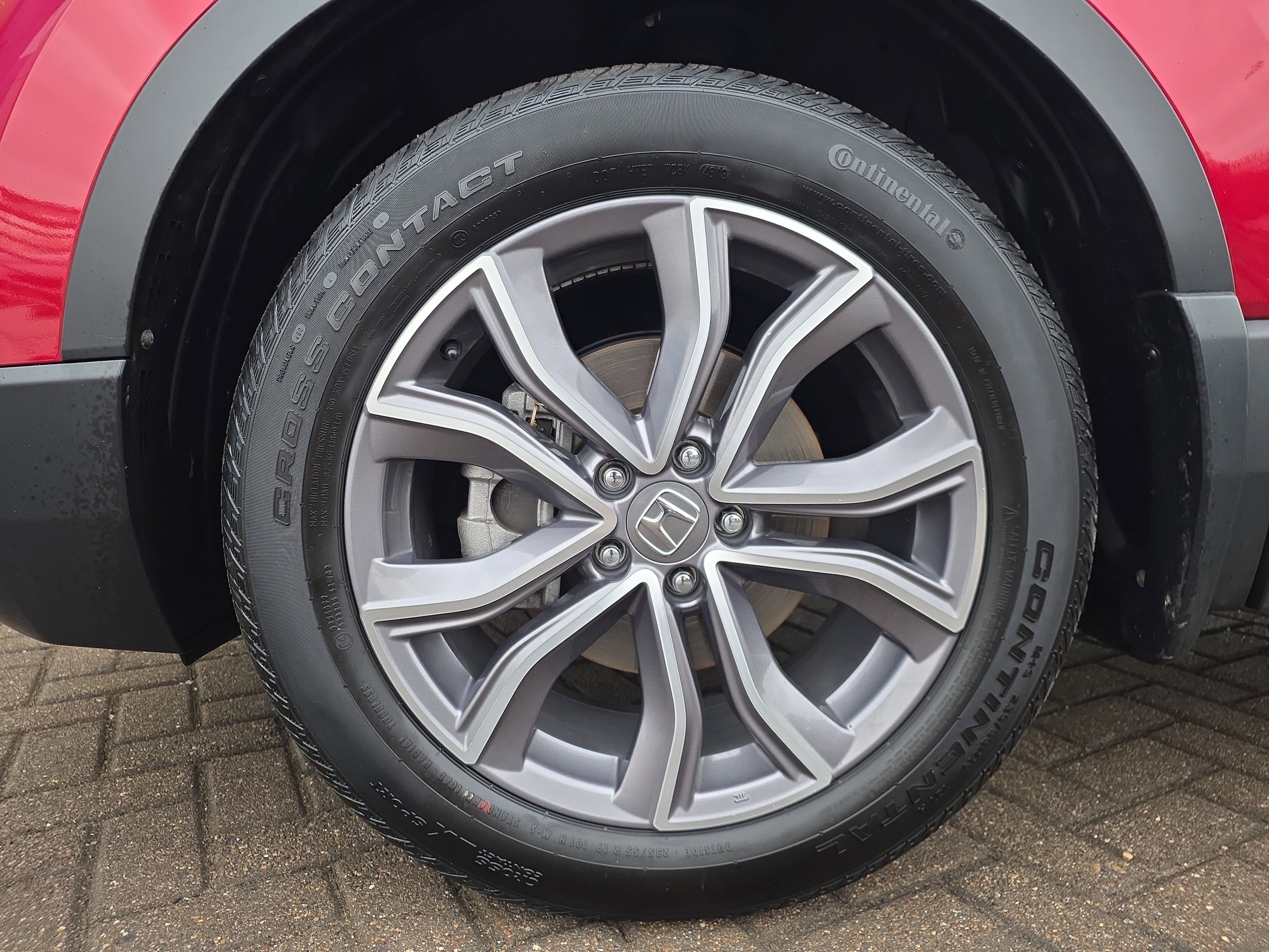 Used 2020 Honda CR-V Touring image 11