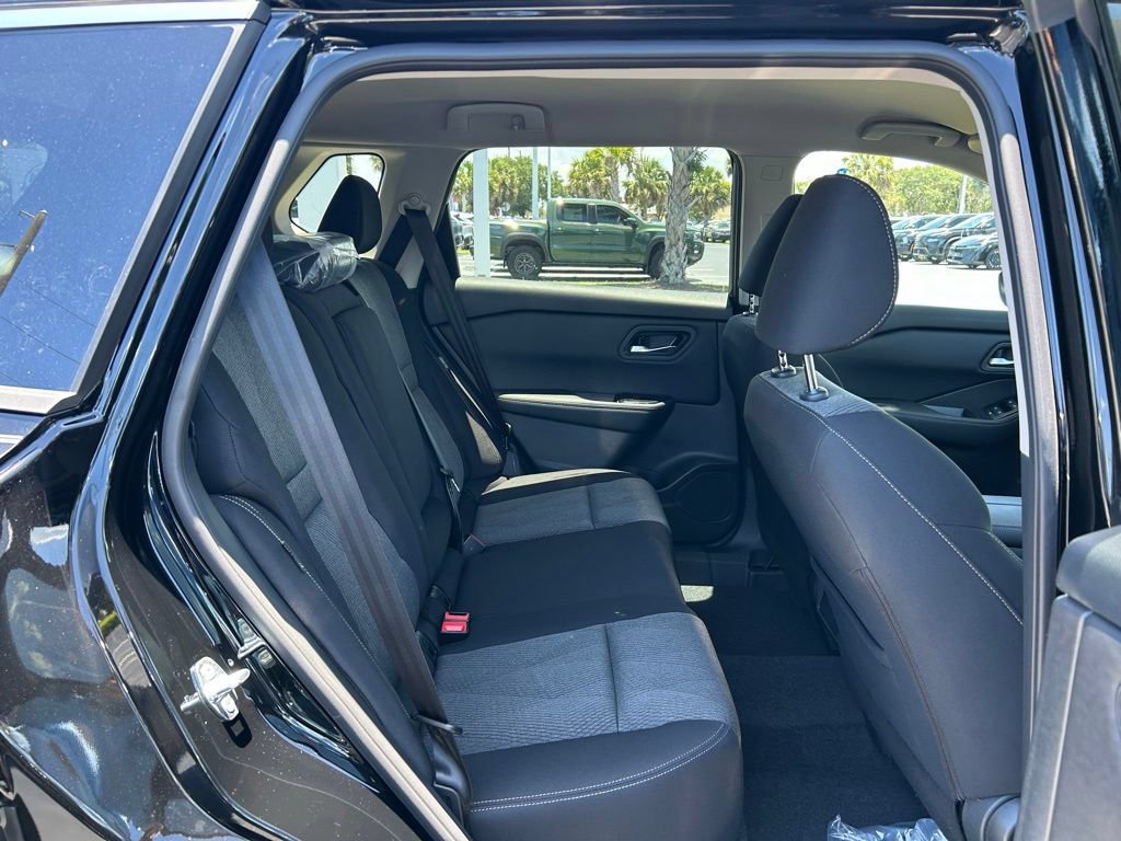 New 2026 Nissan Rogue SV AWD/4WD image 44