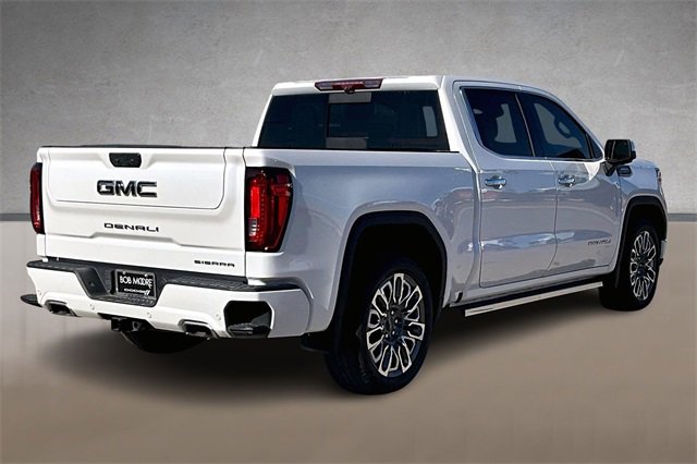 Used 2024 GMC Sierra 1500 Denali Ultimate image 2