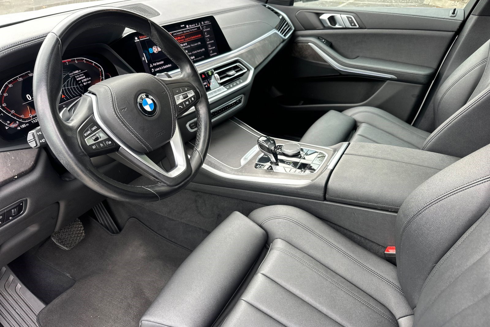 Used 2020 BMW X5 sDrive40i w/ Premium Package image 11