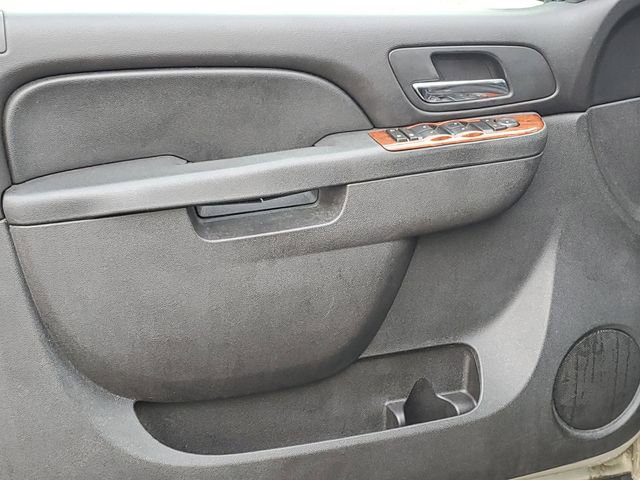 Used 2013 Chevrolet Tahoe LS w/ Convenience Package image 13