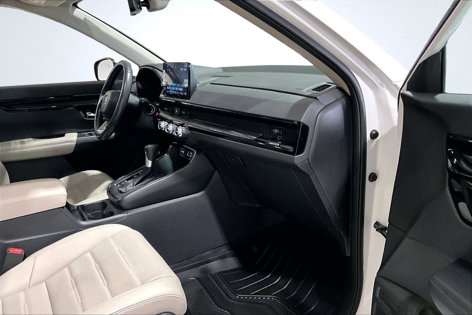 Used 2023 Honda CR-V EX-L image 17