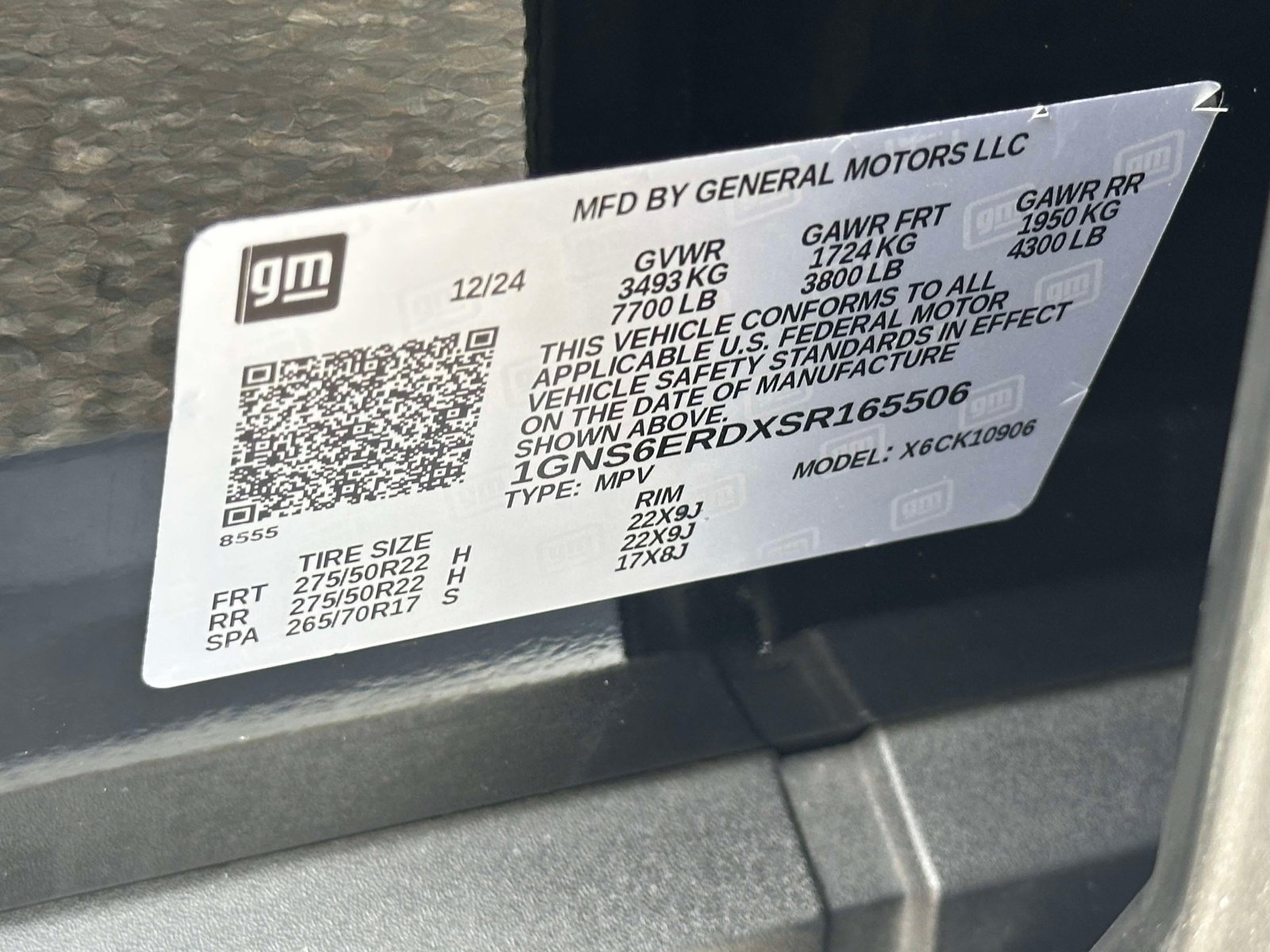Certified 2025 Chevrolet Suburban RST w/ Comfort Package AWD/4WD image 22