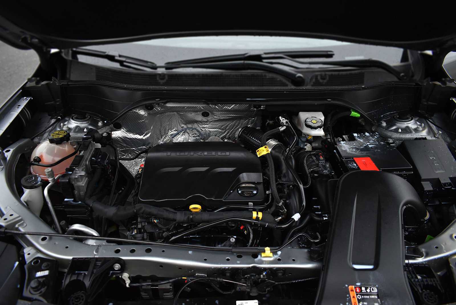 Used 2025 Chevrolet Trax RS w/ Sunroof Package image 27