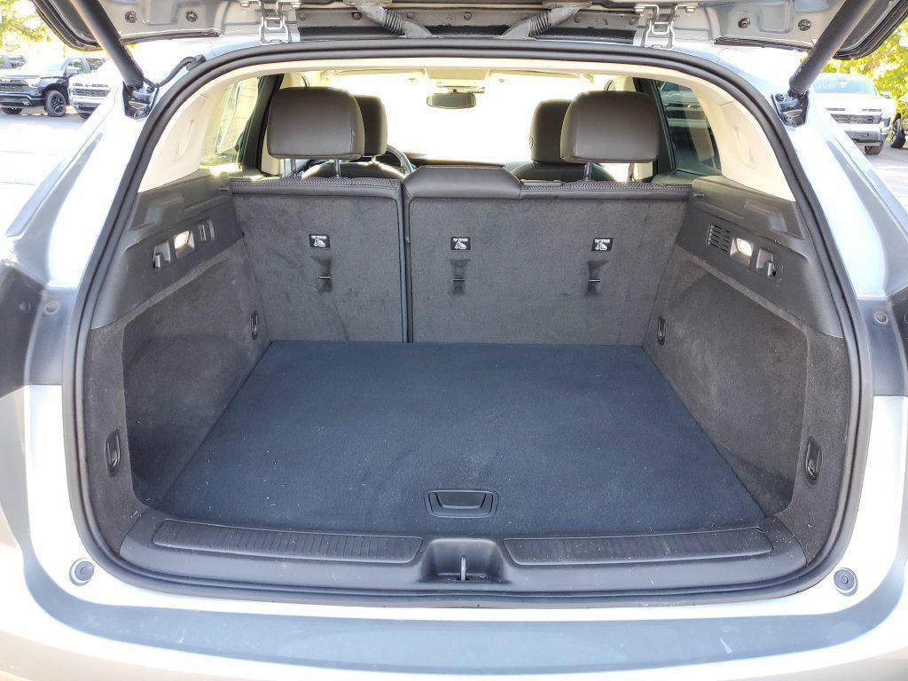 Used 2023 Buick Envision Preferred AWD/4WD image 30