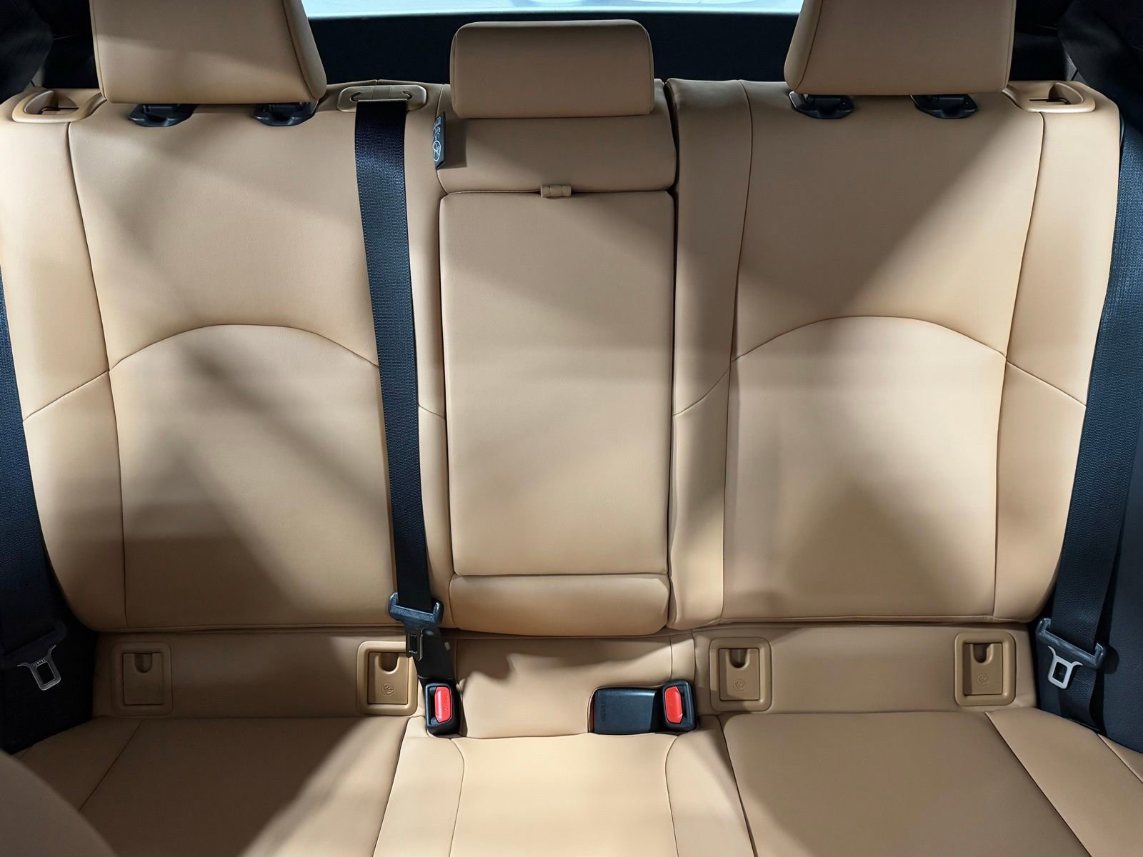 Used 2025 Lexus UX 300h AWD image 33