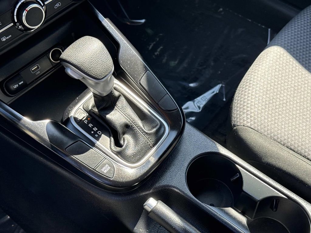 Used 2024 Kia Soul LX w/ Option Group 015 image 24