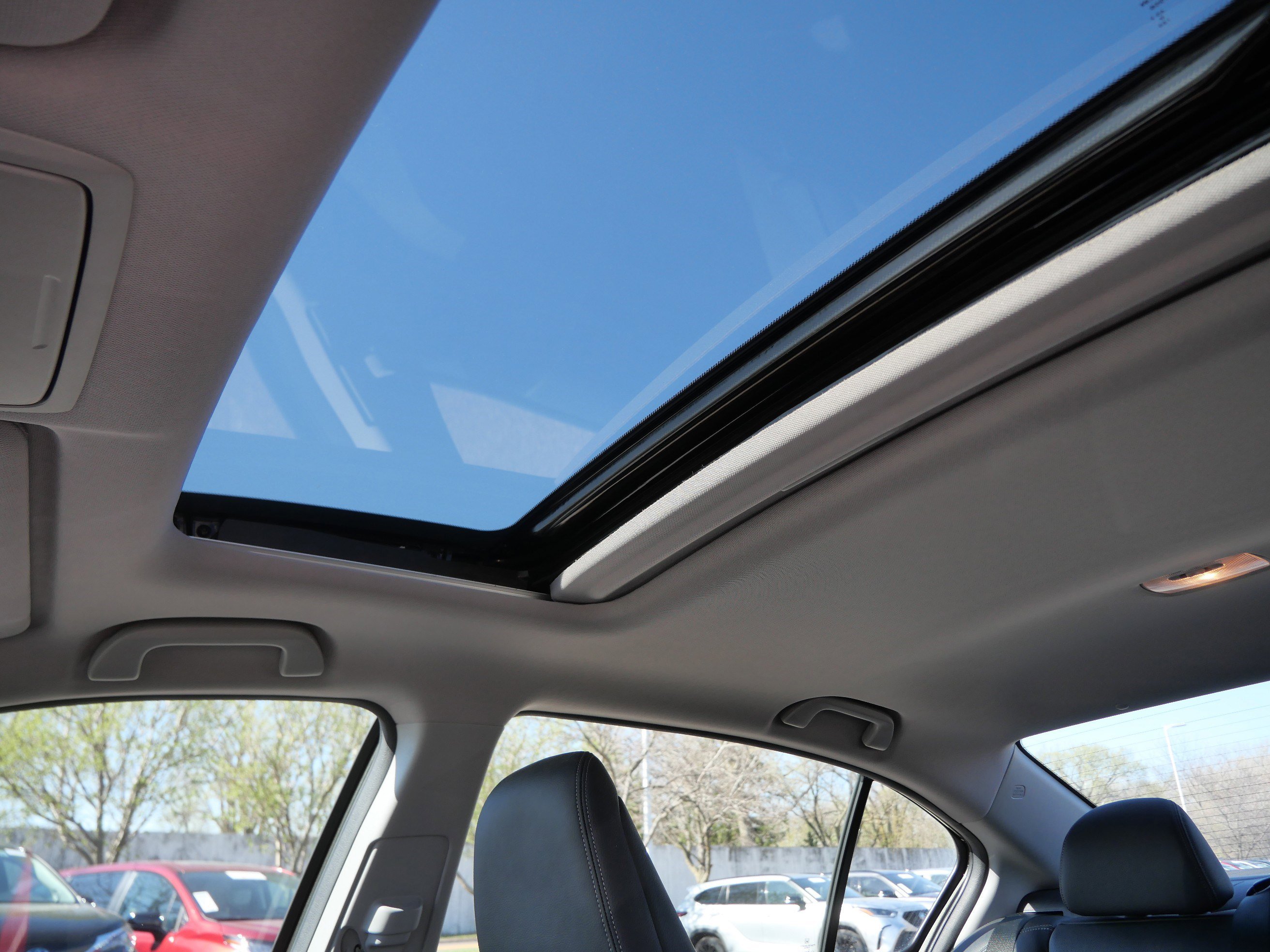 Used 2015 Honda Accord EX-L image 32