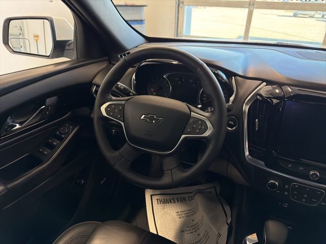 Used 2024 Chevrolet Traverse RS image 40