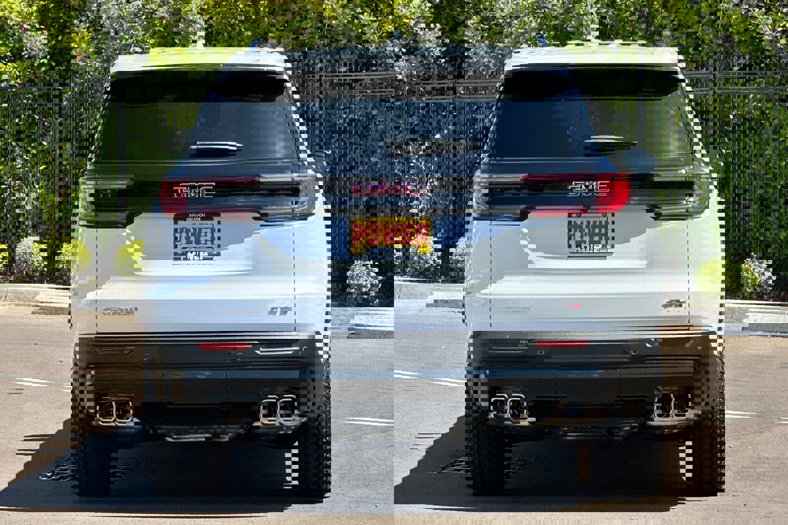 New 2026 GMC Acadia AT4 w/ Luxury Package image 6