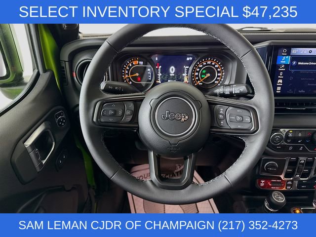New 2025 Jeep Wrangler Unlimited Rubicon w/ Convenience Group AWD/4WD image 11