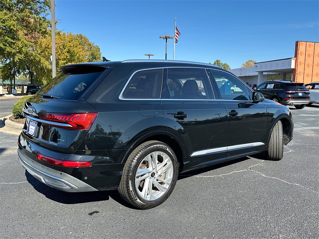 Used 2022 Audi Q7 3.0T Prestige image 7