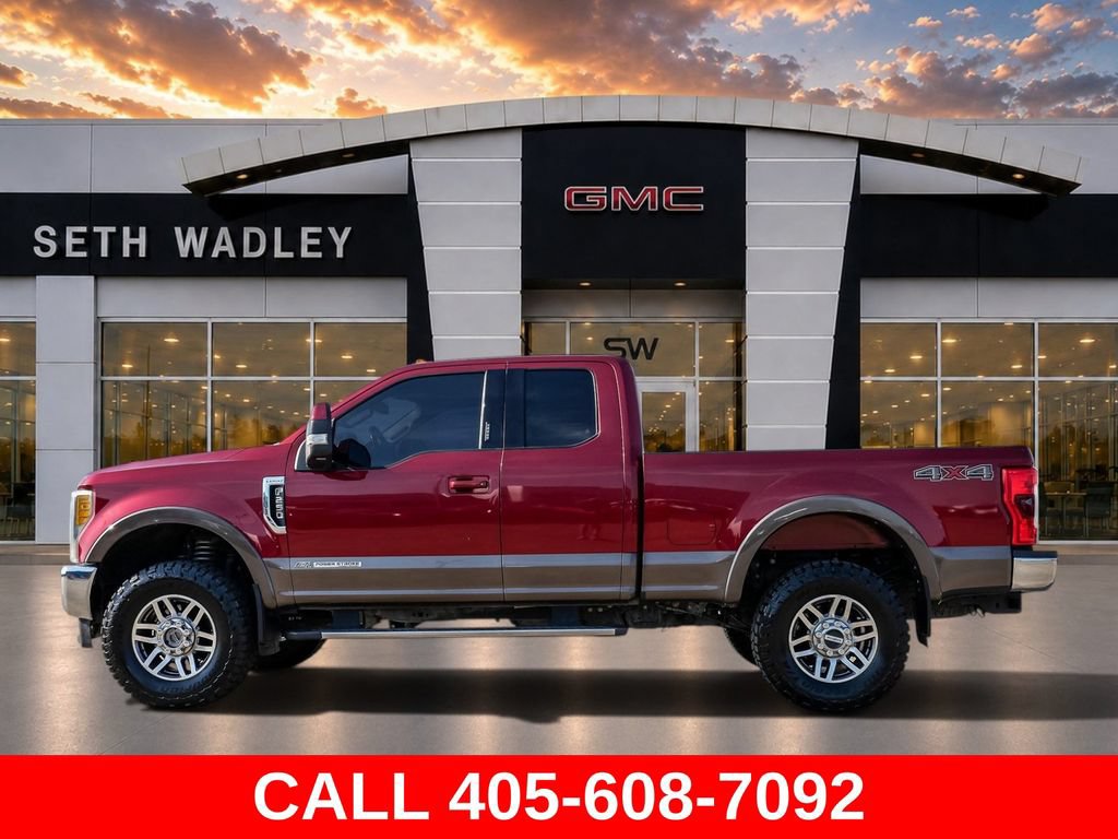 Used 2017 Ford F250 Lariat w/ Lariat Value Package AWD/4WD image 4