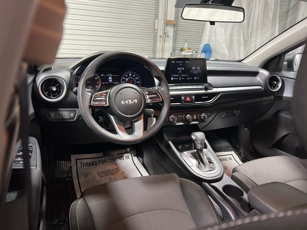 Used 2023 Kia Forte LXS image 17