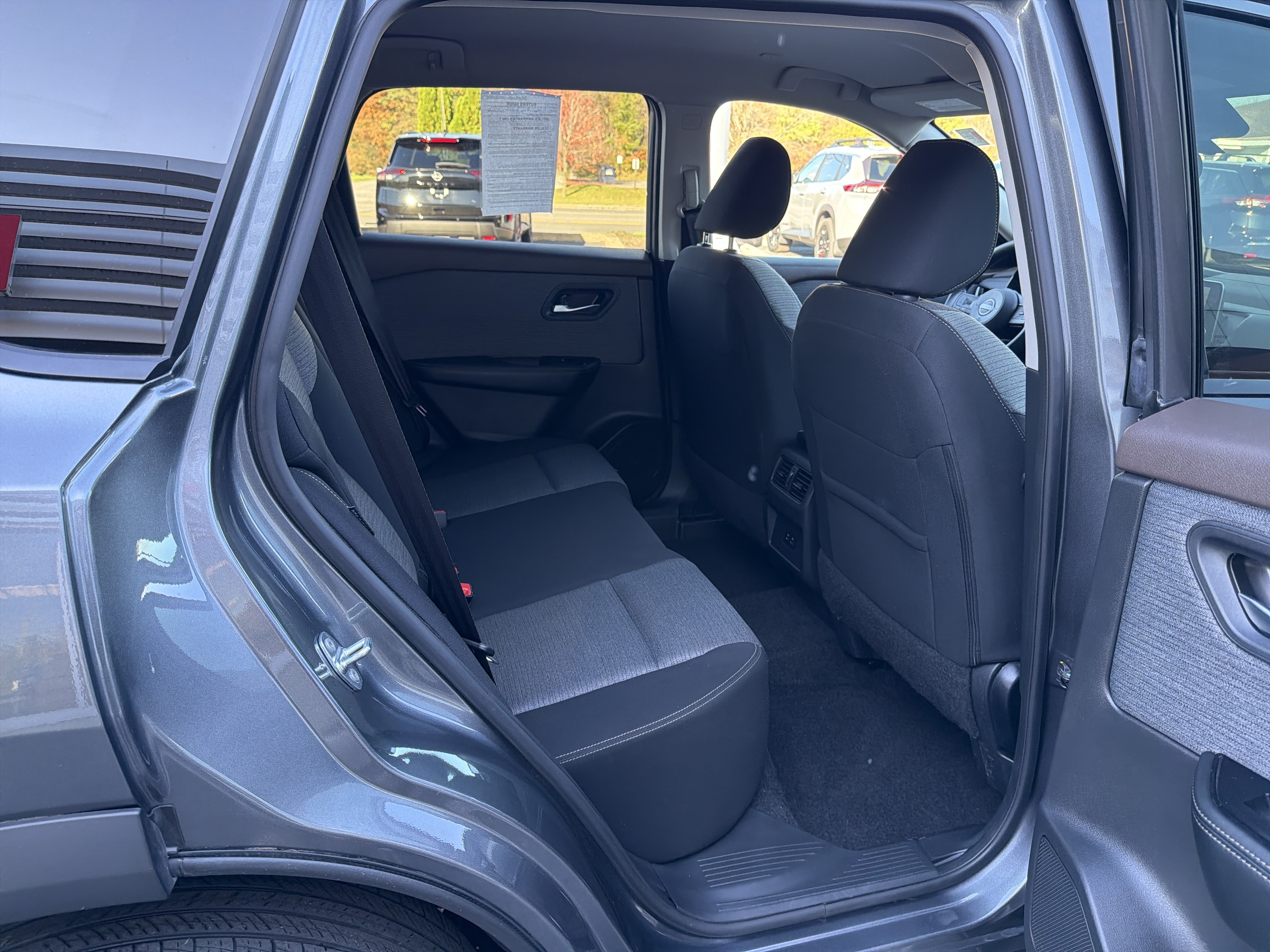 Certified 2023 Nissan Rogue SV AWD/4WD image 9