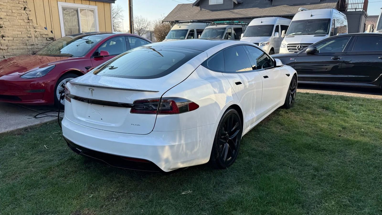 Used 2021 Tesla Model S Plaid image 5