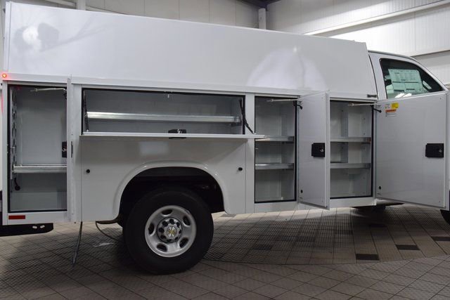 New 2025 Chevrolet Express 3500 w/ Power Convenience Package RWD image 34