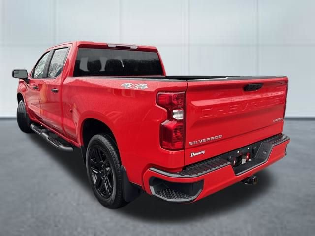 Used 2023 Chevrolet Silverado 1500 Custom AWD/4WD image 2