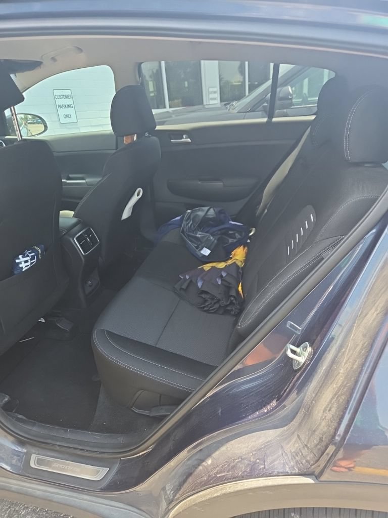 Used 2021 Kia Sportage LX w/ LX Fwd Popular Package image 4
