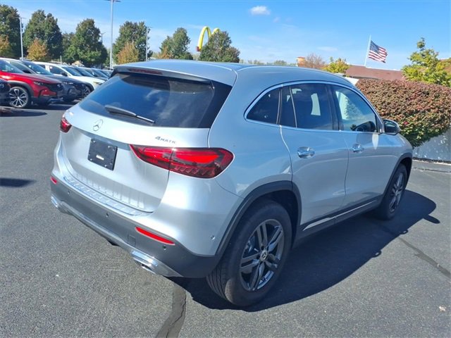 Used 2026 Mercedes-Benz GLA 250 4MATIC image 5