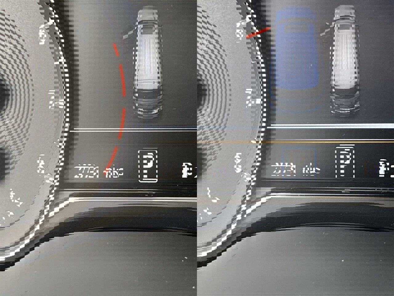 Used 2023 INFINITI QX80 Premium Select w/ All-Season Package image 12