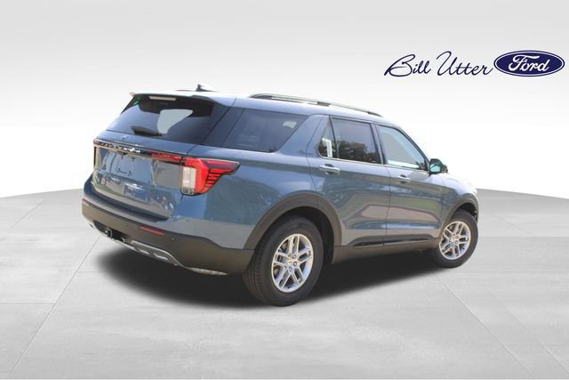 New 2026 Ford Explorer Active w/ Active Comfort Package RWD image 3