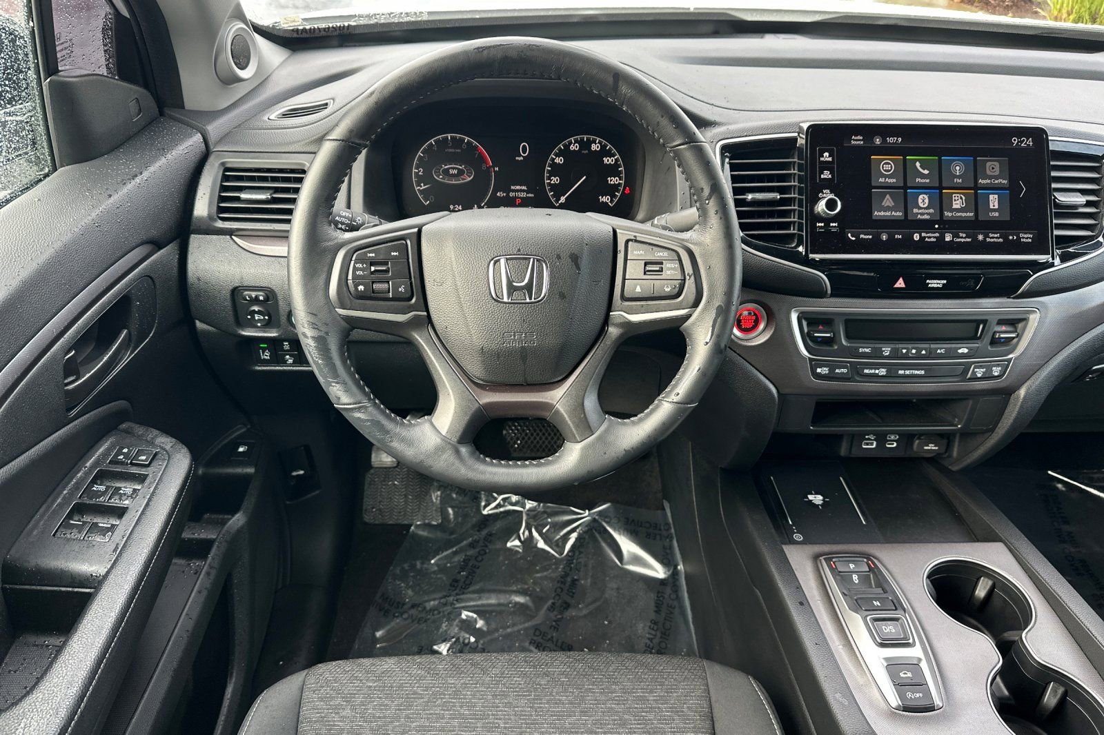 Used 2025 Honda Ridgeline Sport image 16