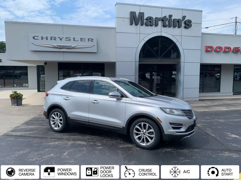 Used 2015 Lincoln MKC FWD w/ Equipment Group 101A Select image 1