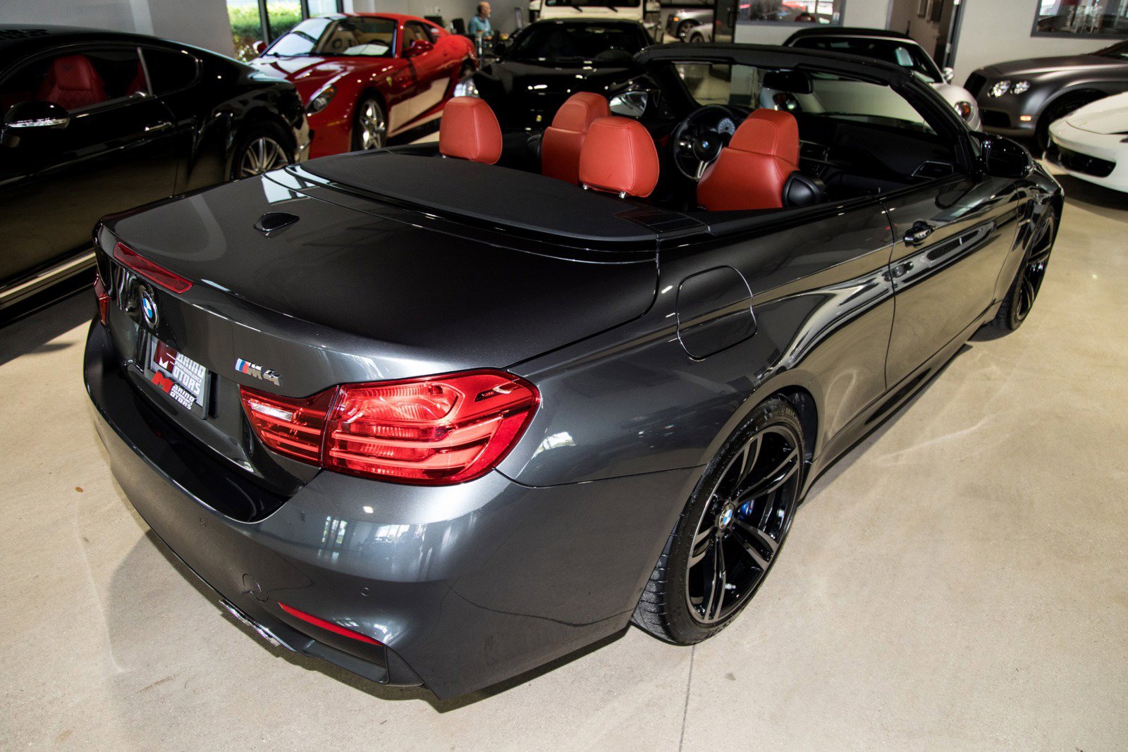 Used 2016 BMW M4 Convertible image 54