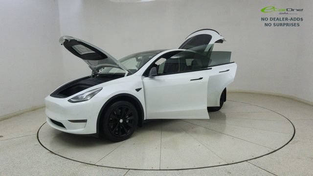 Used 2022 Tesla Model Y Long Range AWD/4WD image 73