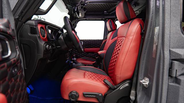 Used 2025 Jeep Gladiator Sport AWD/4WD image 14