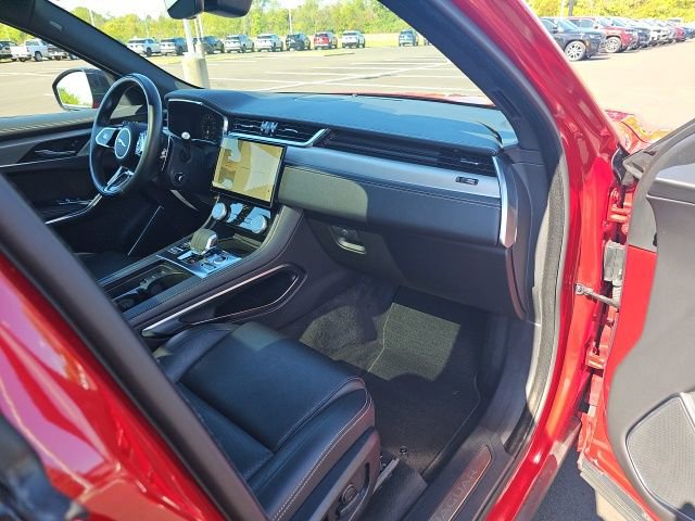Used 2024 Jaguar F-PACE R-Dynamic S AWD/4WD image 30