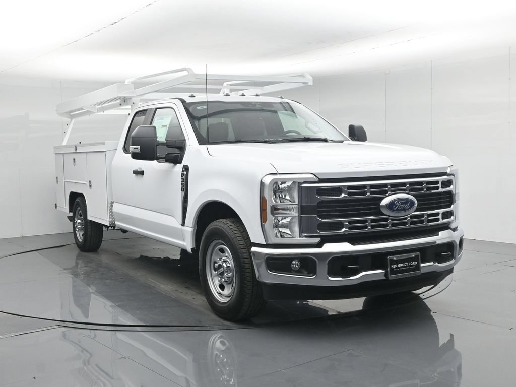 New 2026 Ford F350 XL w/ XL Chrome Package RWD image 65