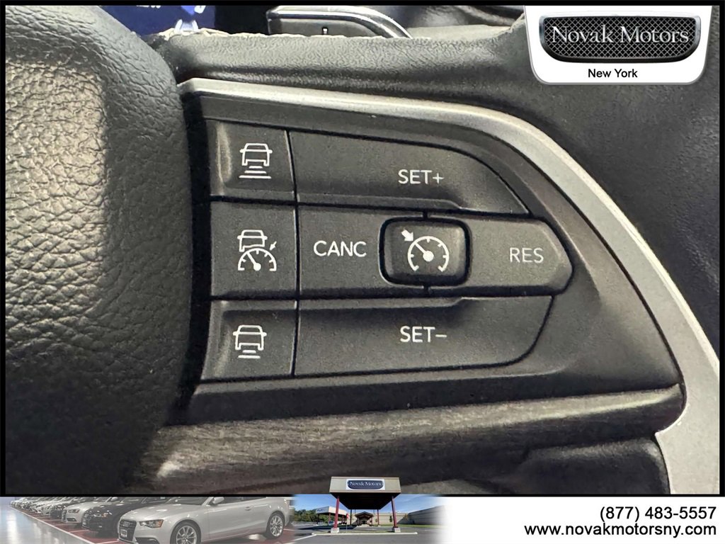 Used 2022 Jeep Grand Cherokee L Limited image 18