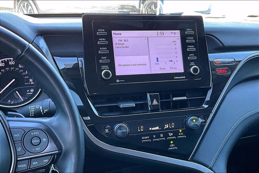 Used 2023 Toyota Camry SE image 8