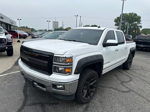 Used 2014 Chevrolet Silverado 1500 LTZ Z71 w/ LTZ Plus Package AWD/4WD image 3