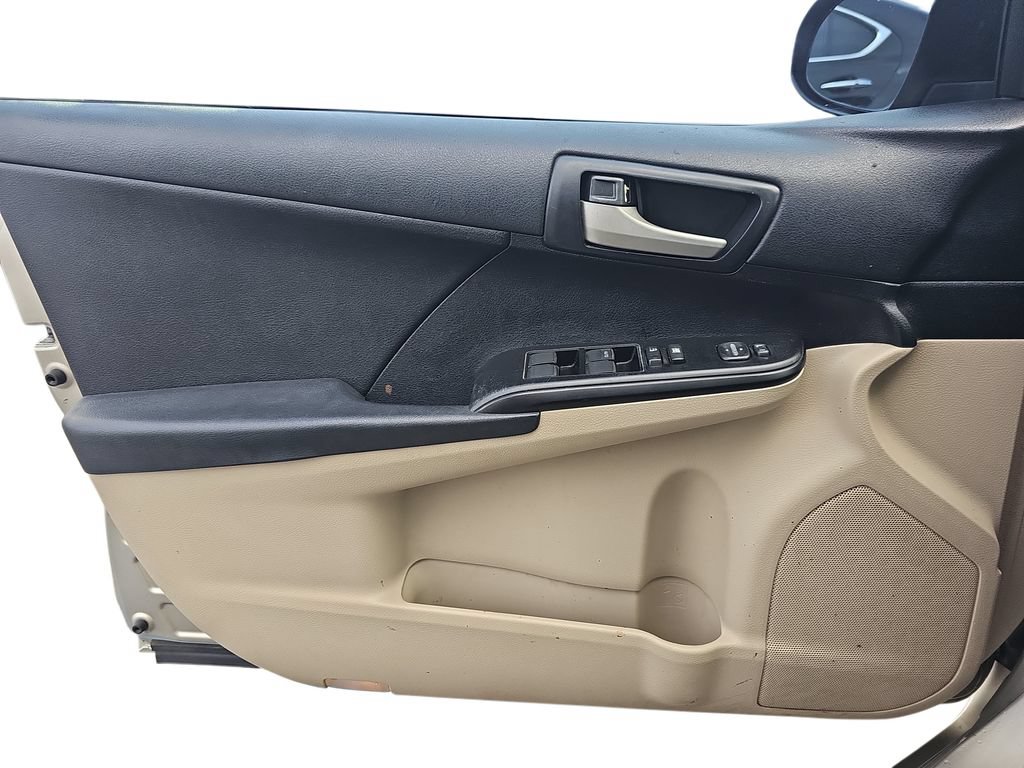 Used 2013 Toyota Camry FWD image 24