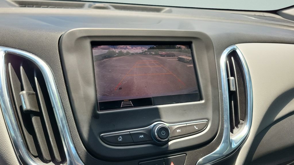 Used 2023 Chevrolet Equinox LS w/ LS Convenience Package FWD image 19