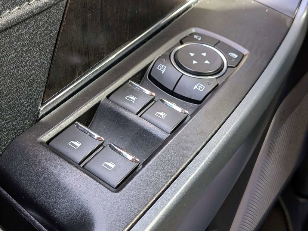 Used 2021 Ford F150 Lariat w/ Equipment Group 502A High image 29