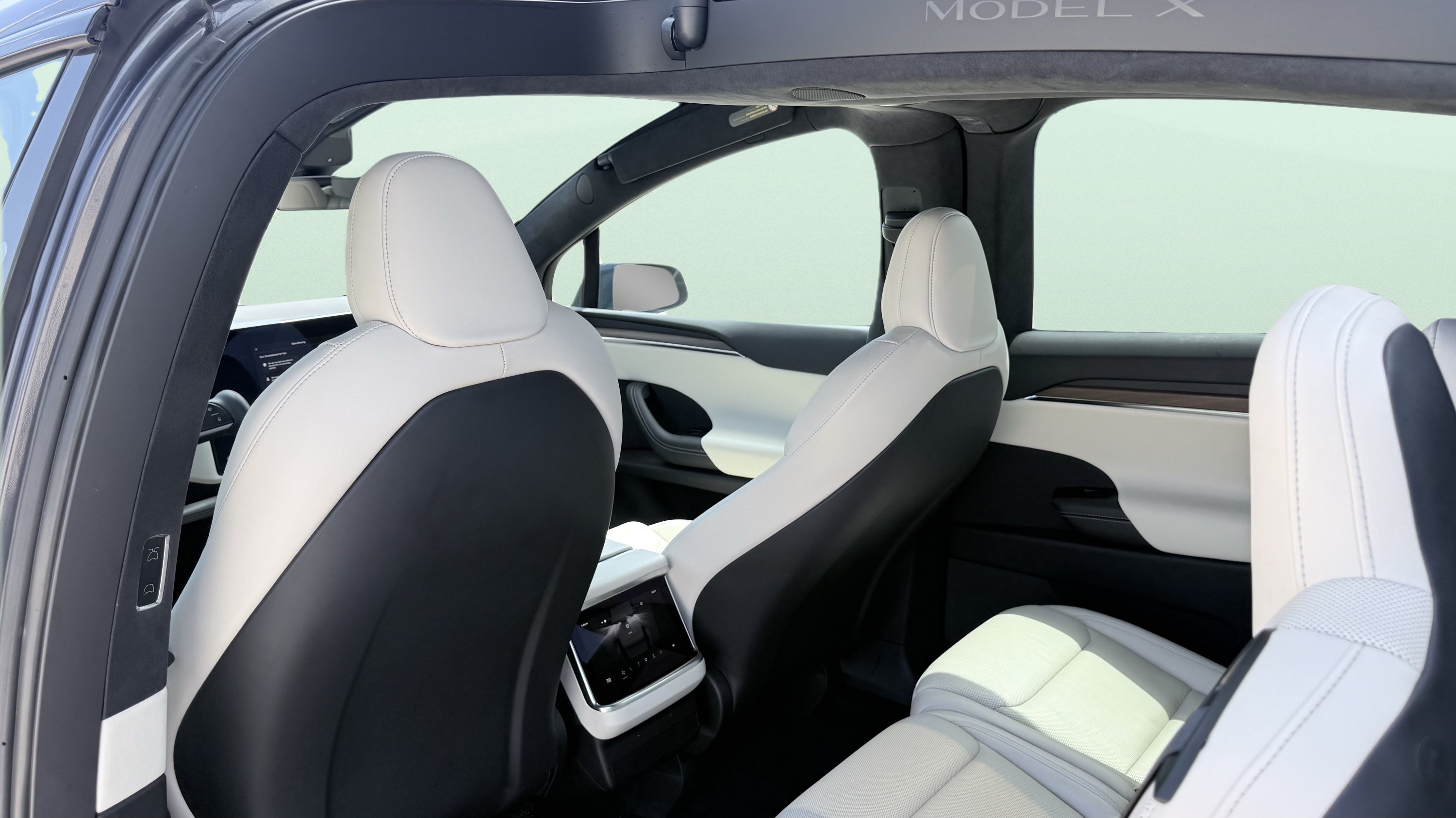 Used 2022 Tesla Model X AWD/4WD image 30