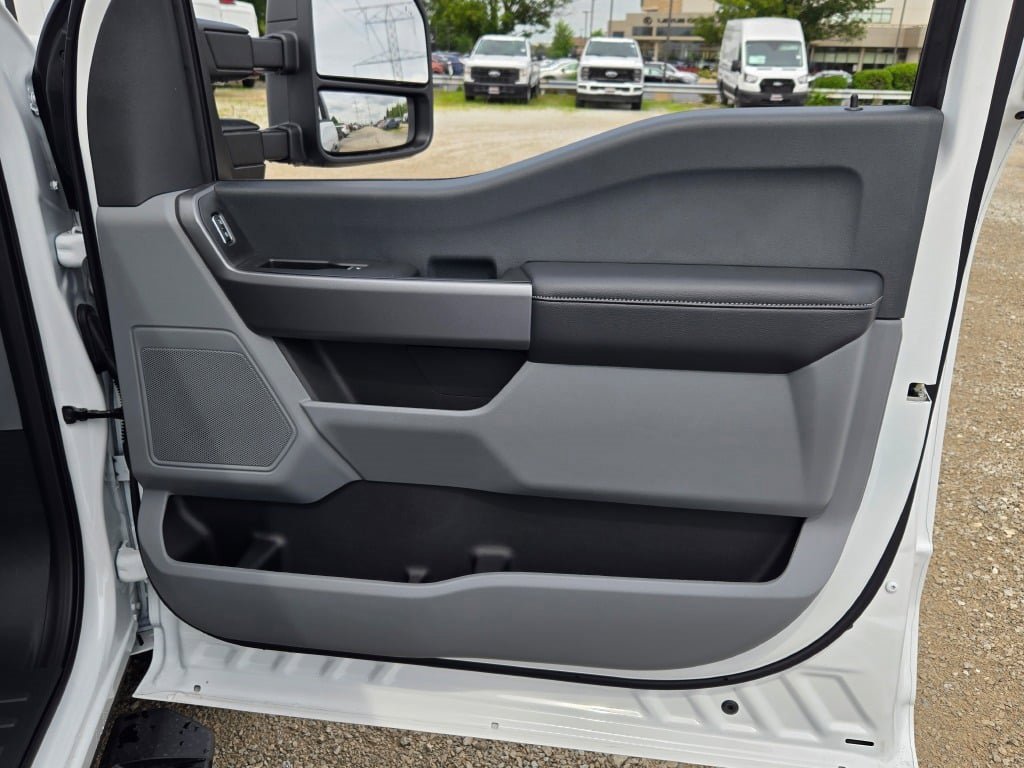 New 2025 Ford F350 XL w/ STX Appearance Package image 4