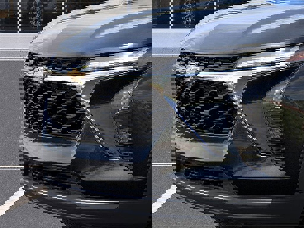 New 2025 Chevrolet Trax LT w/ Driver Confidence Package image 14