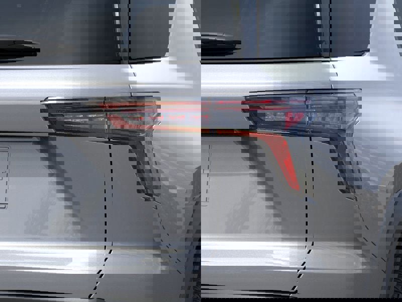 New 2025 Chevrolet Equinox LT image 37