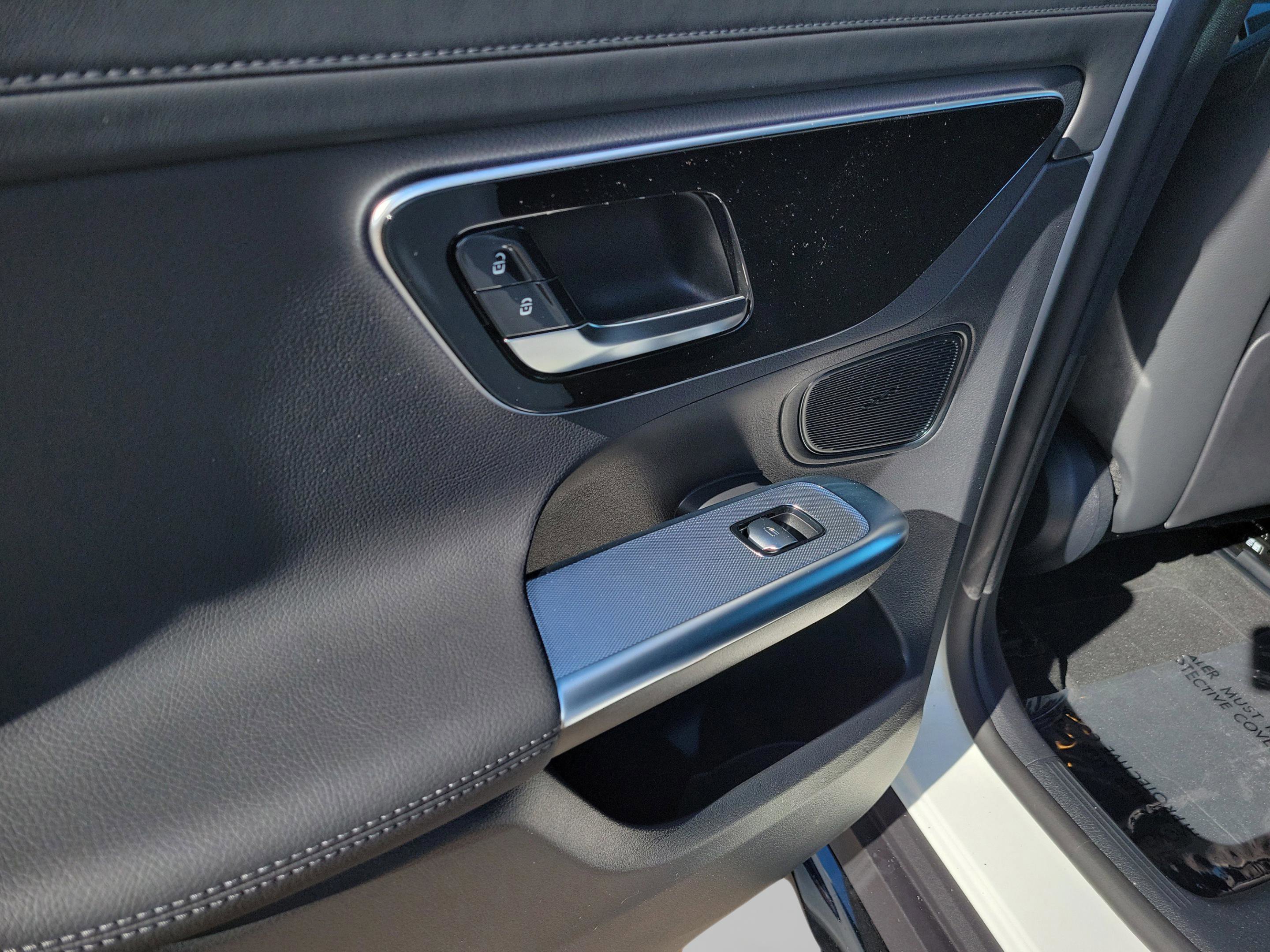 New 2026 Mercedes-Benz GLC 43 AMG 4MATIC image 27