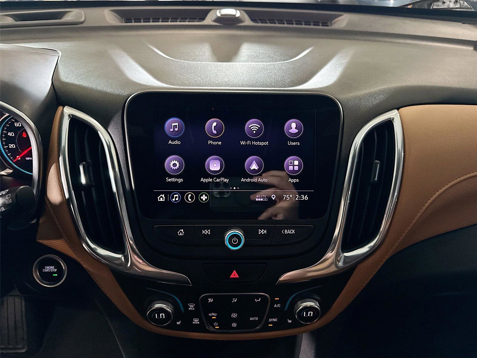 Used 2020 Chevrolet Equinox Premier FWD image 9