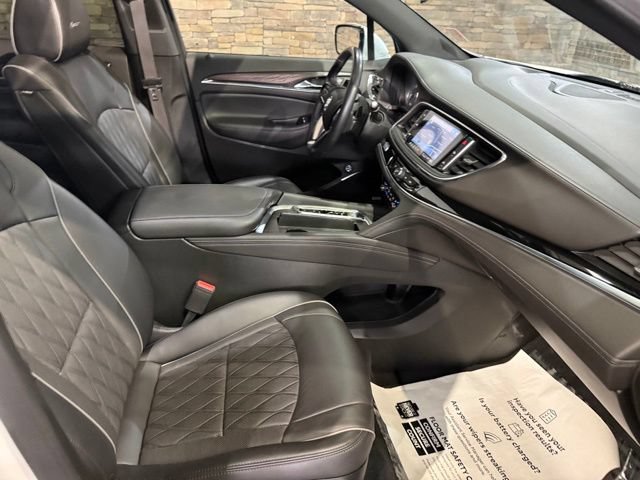 Used 2024 Buick Enclave Avenir w/ Avenir Technology Package AWD/4WD image 24