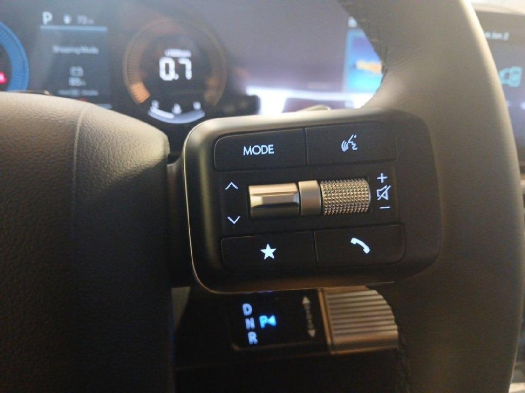 New 2026 Hyundai Santa Fe SEL FWD image 17