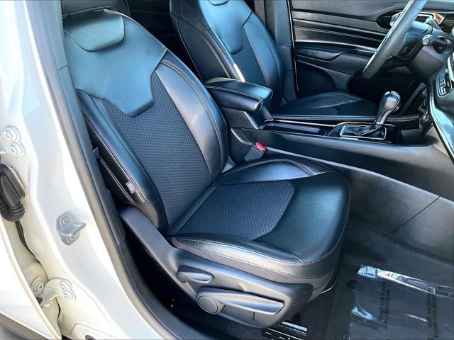 Used 2022 Jeep Compass Altitude image 9