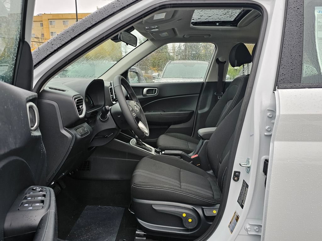 New 2026 Hyundai Venue SEL FWD image 16