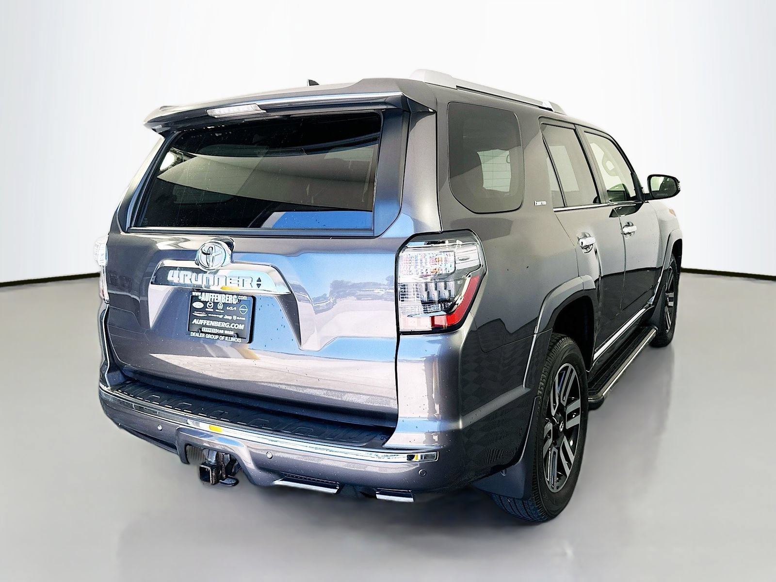 Used 2021 Toyota 4Runner Limited AWD/4WD image 7